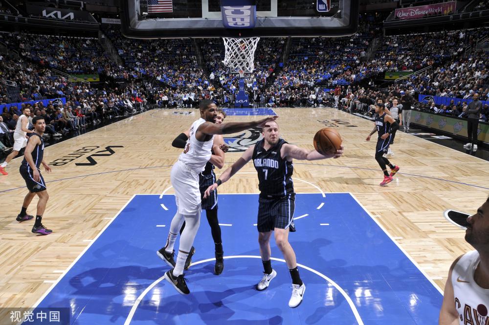 美国职业联 美国职业联